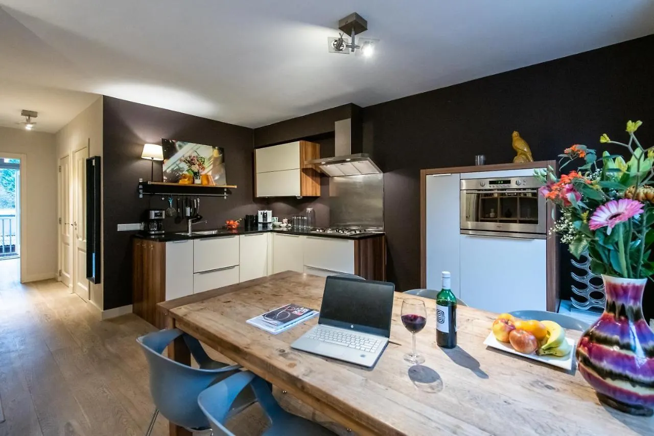 Two-Bedroom Apartment In Amsterdam West