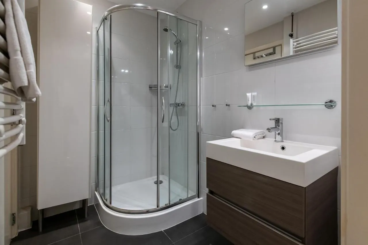 Two-Bedroom Apartment In Amsterdam West