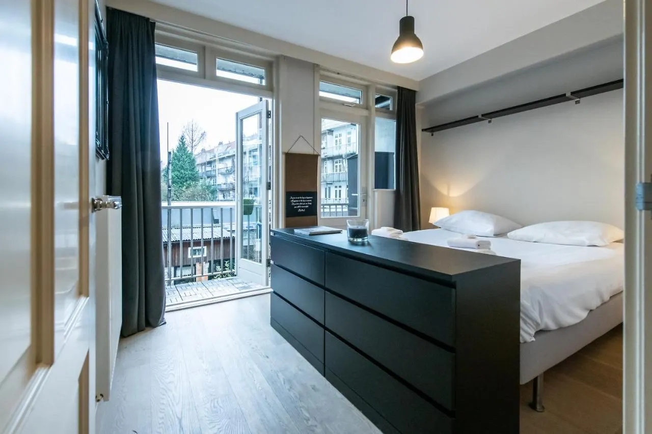 Two-Bedroom Apartment In Amsterdam West
